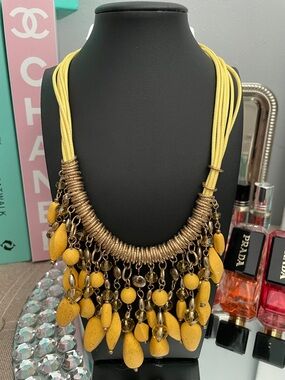 ✨Yellow Beaded Fringe Statement Necklace & Dangle Earrings✨NEW